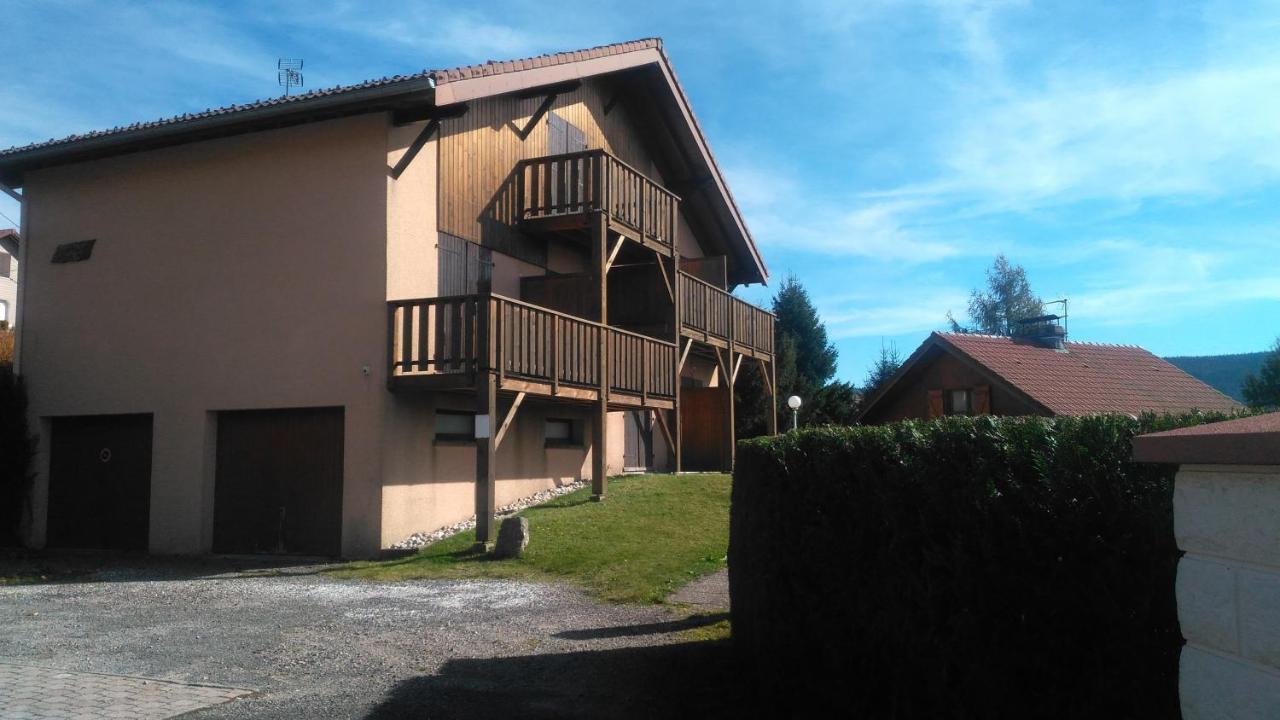 Esprit Myrtille Balcon Vue Lac Gérardmer Dış mekan fotoğraf
